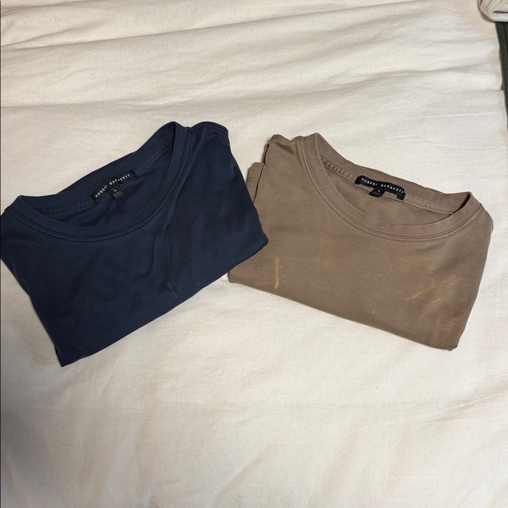 Robert Barakett Navy and Taupe T-Shirts